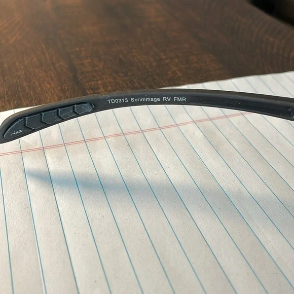 Foster Grant sunglasses - Picture 6 of 9